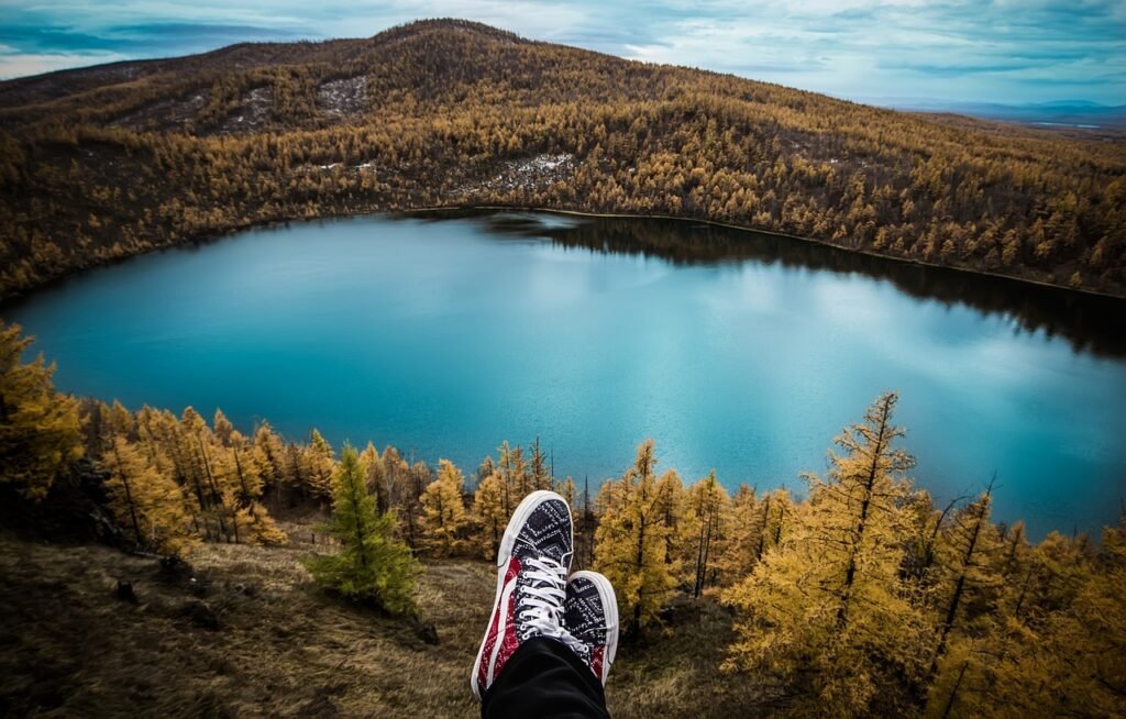 travel, lake, feet